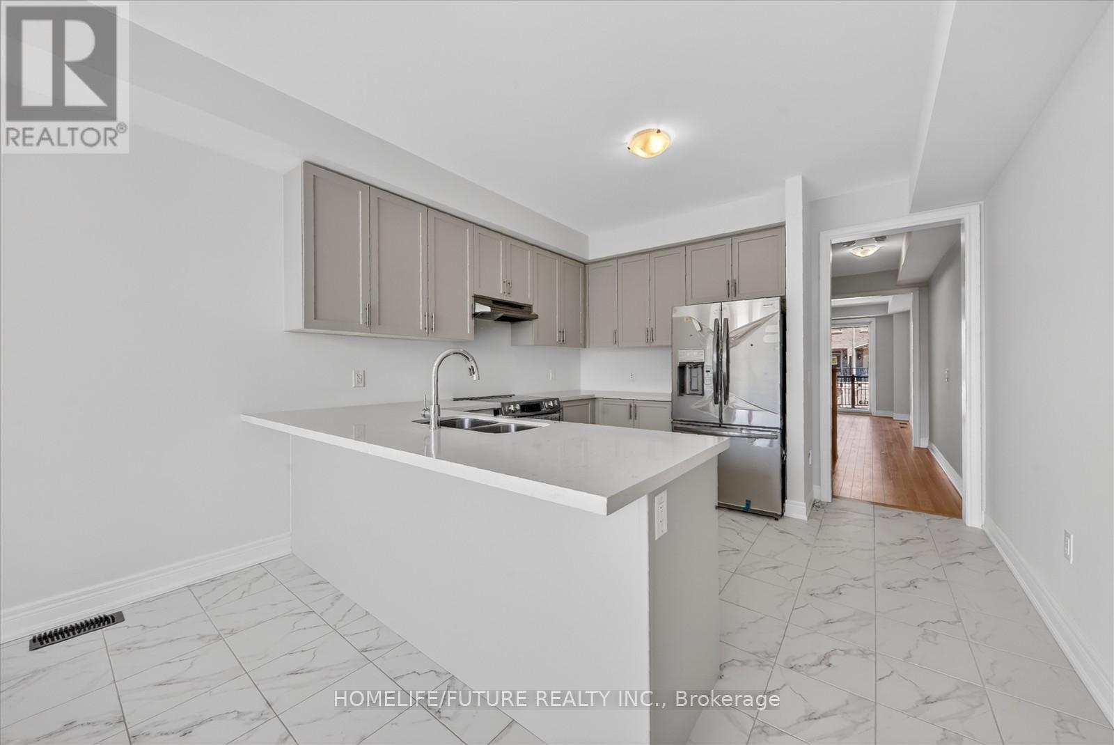 2957 Gatestone Path, Pickering, Ontario  L1X 2R5 - Photo 13 - E13165154