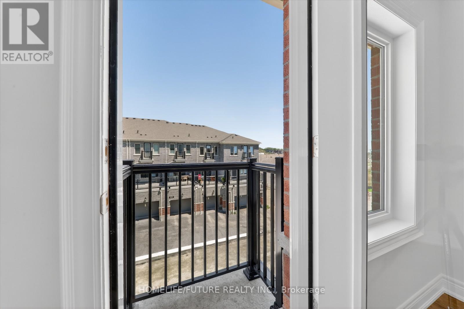 2957 Gatestone Path, Pickering, Ontario  L1X 2R5 - Photo 25 - E13165154