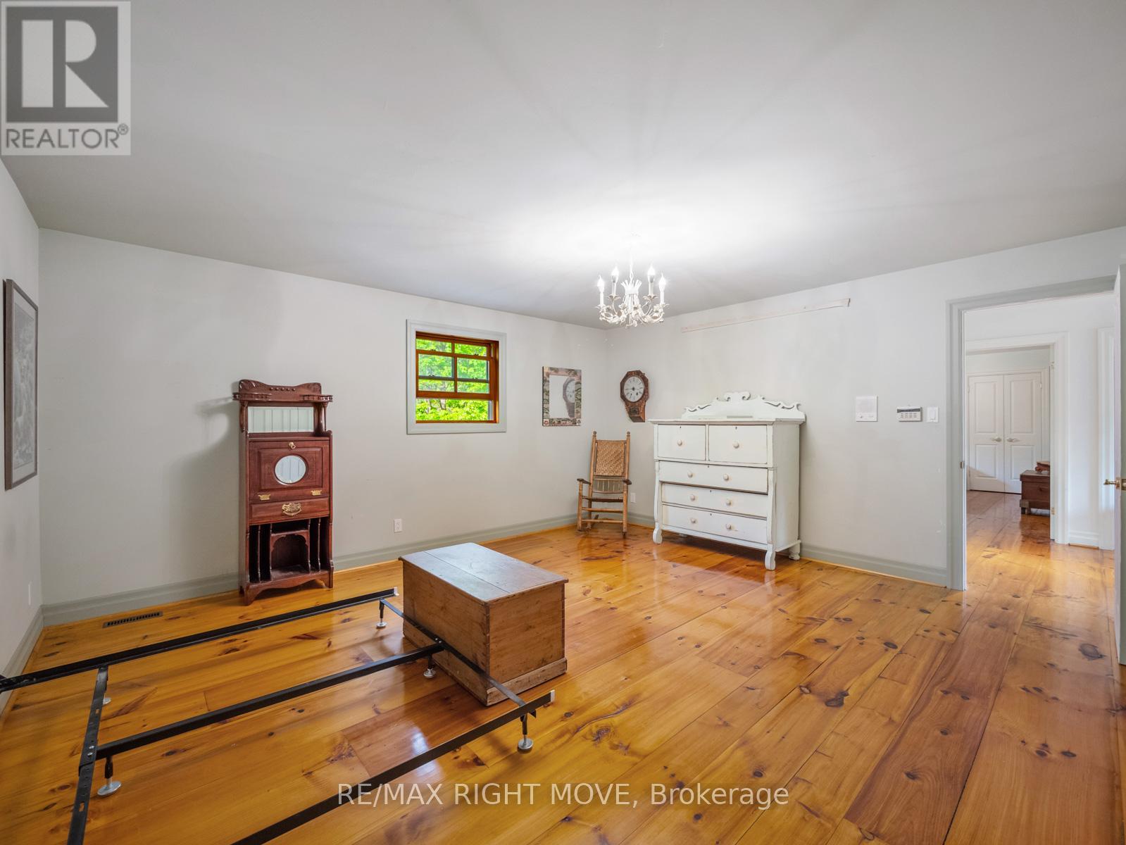 7135 Pond Street, Mississauga, Ontario  L5W 1A1 - Photo 34 - W13162442