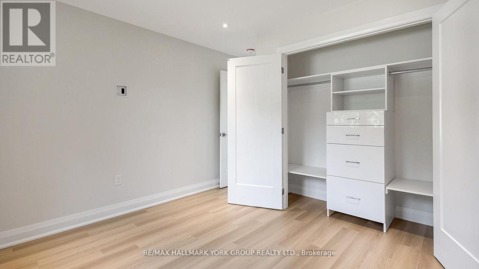 Main Fl - 1000 Lemar Road, Newmarket, Ontario  L3Y 1S1 - Photo 10 - N13165128