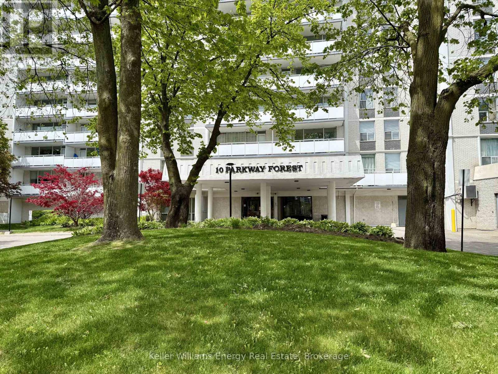 1603 - 10 Parkway Forest Drive