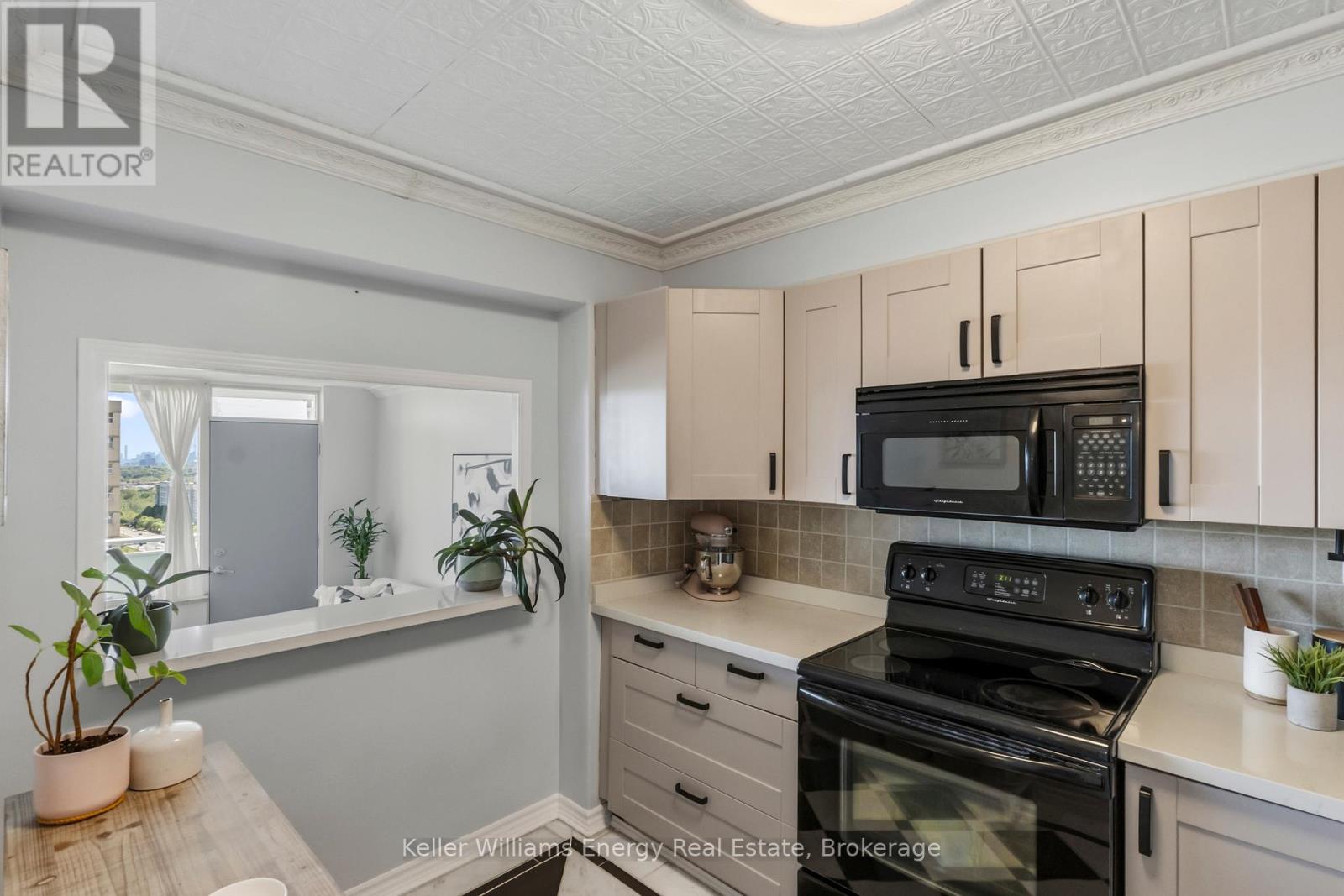 1603 - 10 Parkway Forest Drive, Toronto, Ontario  M2J 1L3 - Photo 13 - C13161538