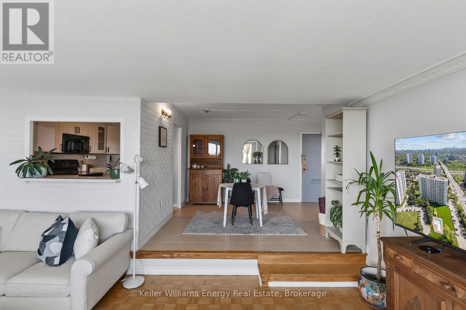 1603 - 10 Parkway Forest Drive, Toronto, Ontario  M2J 1L3 - Photo 9 - C13161538