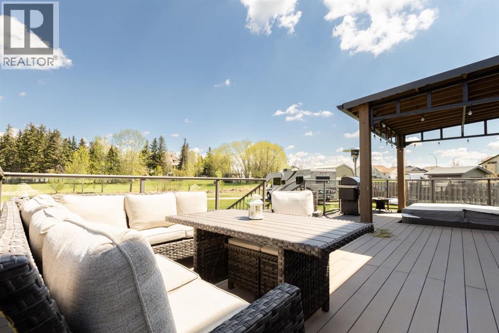 4828 55 Boulevard Close, Innisfail, Alberta  T4G 0A2 - Photo 6 - A2283524