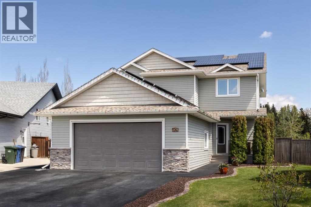 4828 55 Boulevard Close, Innisfail, Alberta  T4G 0A2 - Photo 3 - A2283524