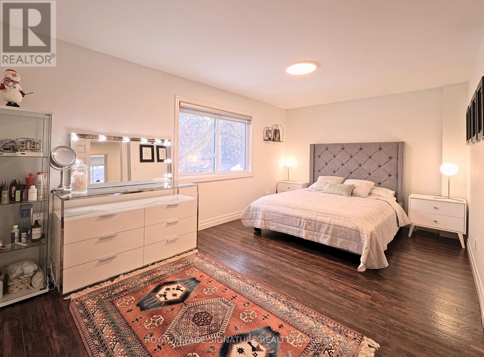 94 Meighen Avenue, Toronto, Ontario  M4B 2H7 - Photo 12 - E13162874