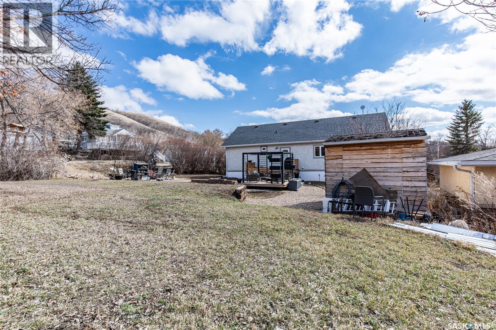 25 Alice Crescent, North Grove, Saskatchewan  S0H 4C0 - Photo 40 - SK032884