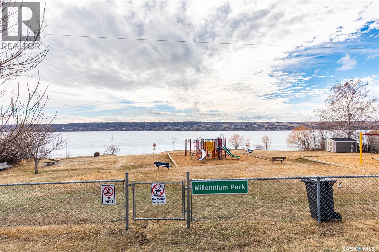 25 Alice Crescent, North Grove, Saskatchewan  S0H 4C0 - Photo 55 - SK032884