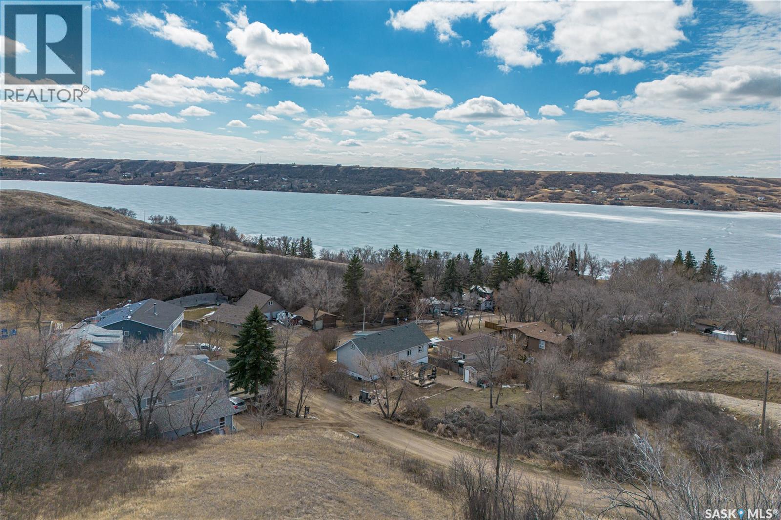 25 Alice Crescent, North Grove, Saskatchewan  S0H 4C0 - Photo 51 - SK032884
