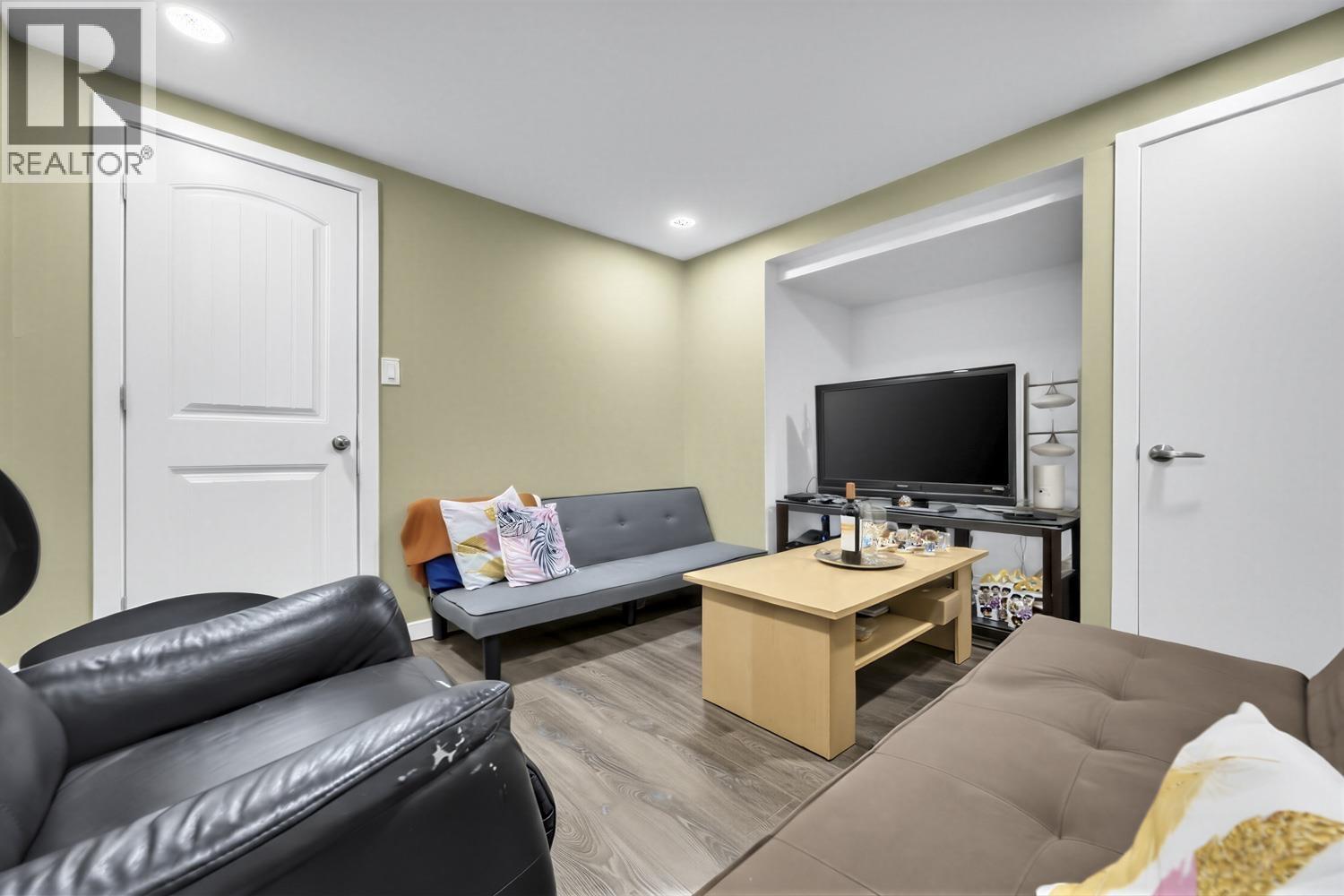 1 4967 Spencer Street, Vancouver, British Columbia  V5R 3Z9 - Photo 15 - R3127035