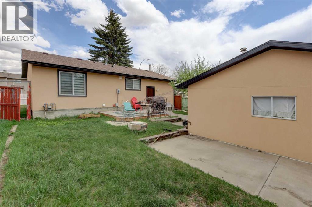 3403 42 Street Ne, Calgary, Alberta  T1Y 4K1 - Photo 30 - A2311686