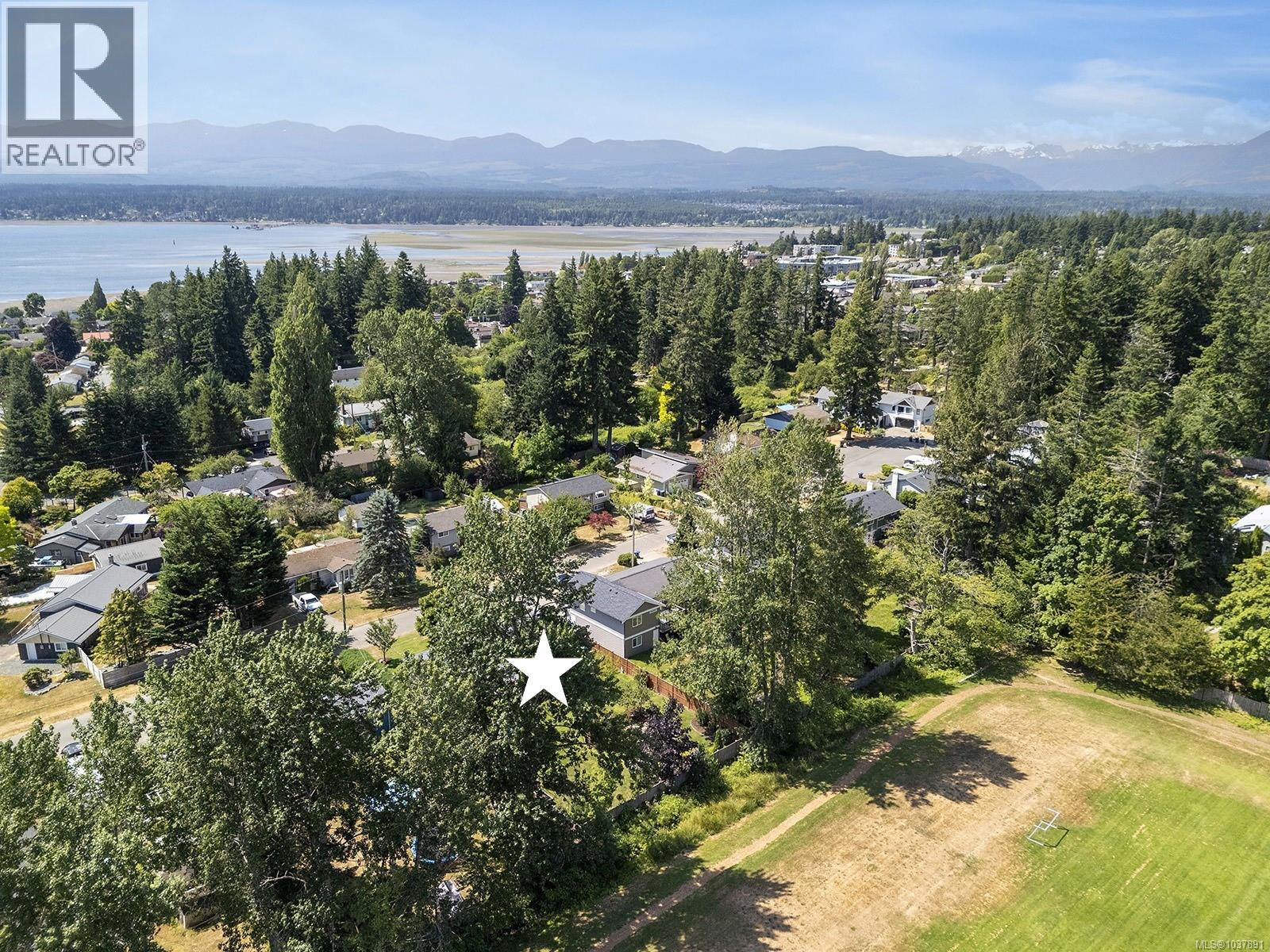 1922 Richardson Ave, Comox, British Columbia  V9M 2B4 - Photo 44 - 1037891