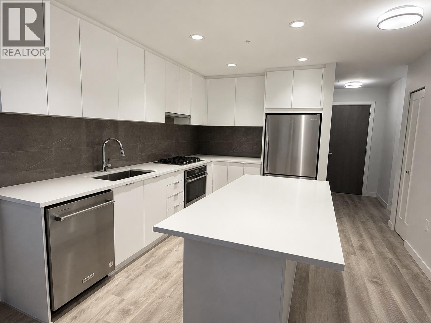 204 615 Cottonwood Avenue, Coquitlam, British Columbia  V3J 2S5 - Photo 4 - R3126720
