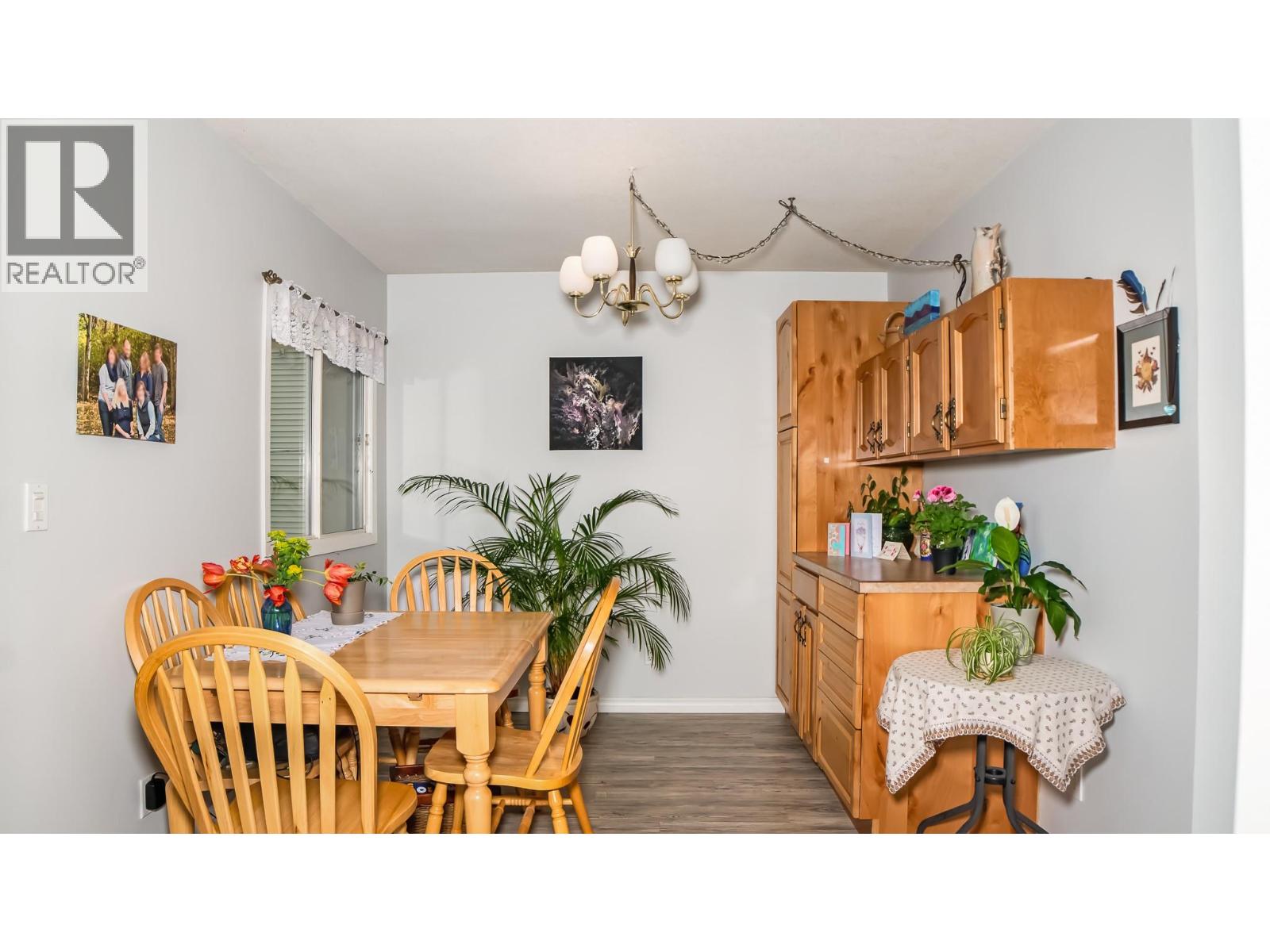 1720 Hillside Street, Creston, British Columbia  V0B 1G5 - Photo 5 - 10387958