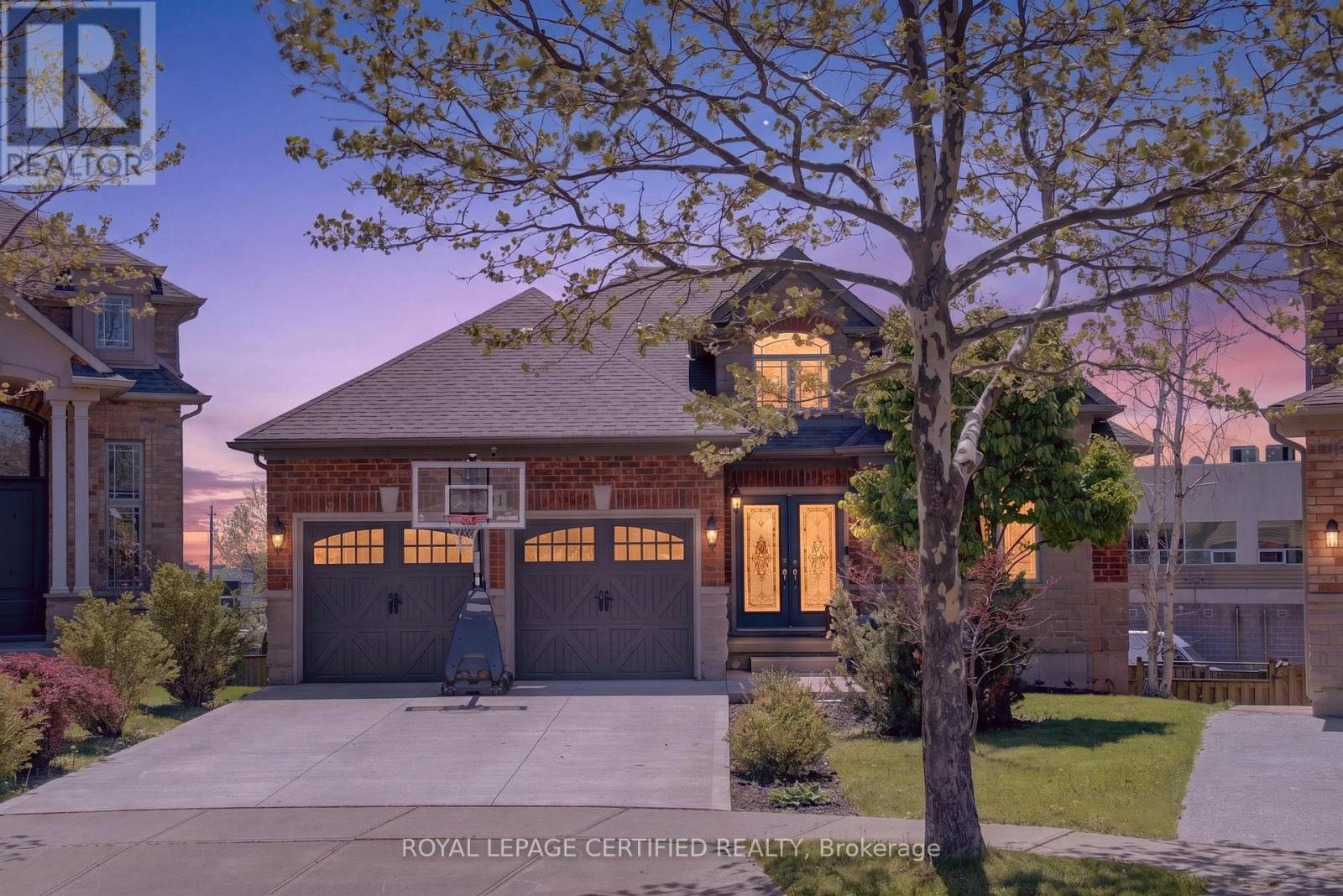 91 Candlewood Drive, Hamilton (Stoney Creek Mountain), Ontario  L8J 0A3 - Photo 3 - X13165122