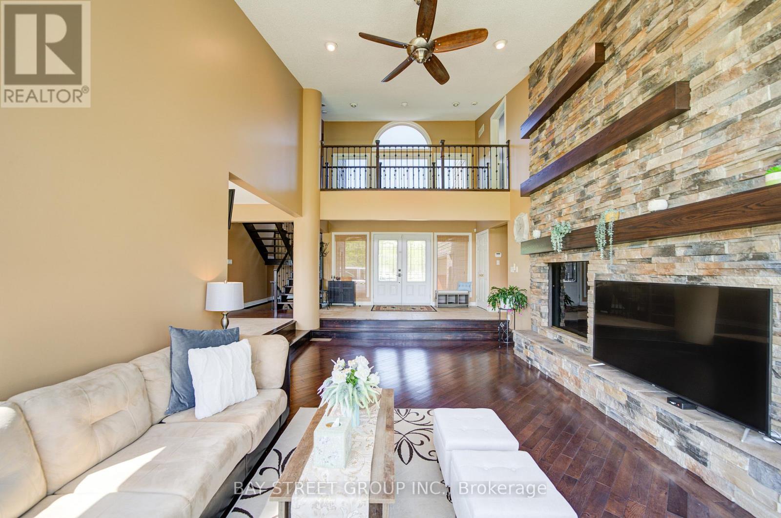 10638 Willoughby Drive, Niagara Falls (Lyons Creek), Ontario  L2E 6S6 - Photo 13 - X13165124