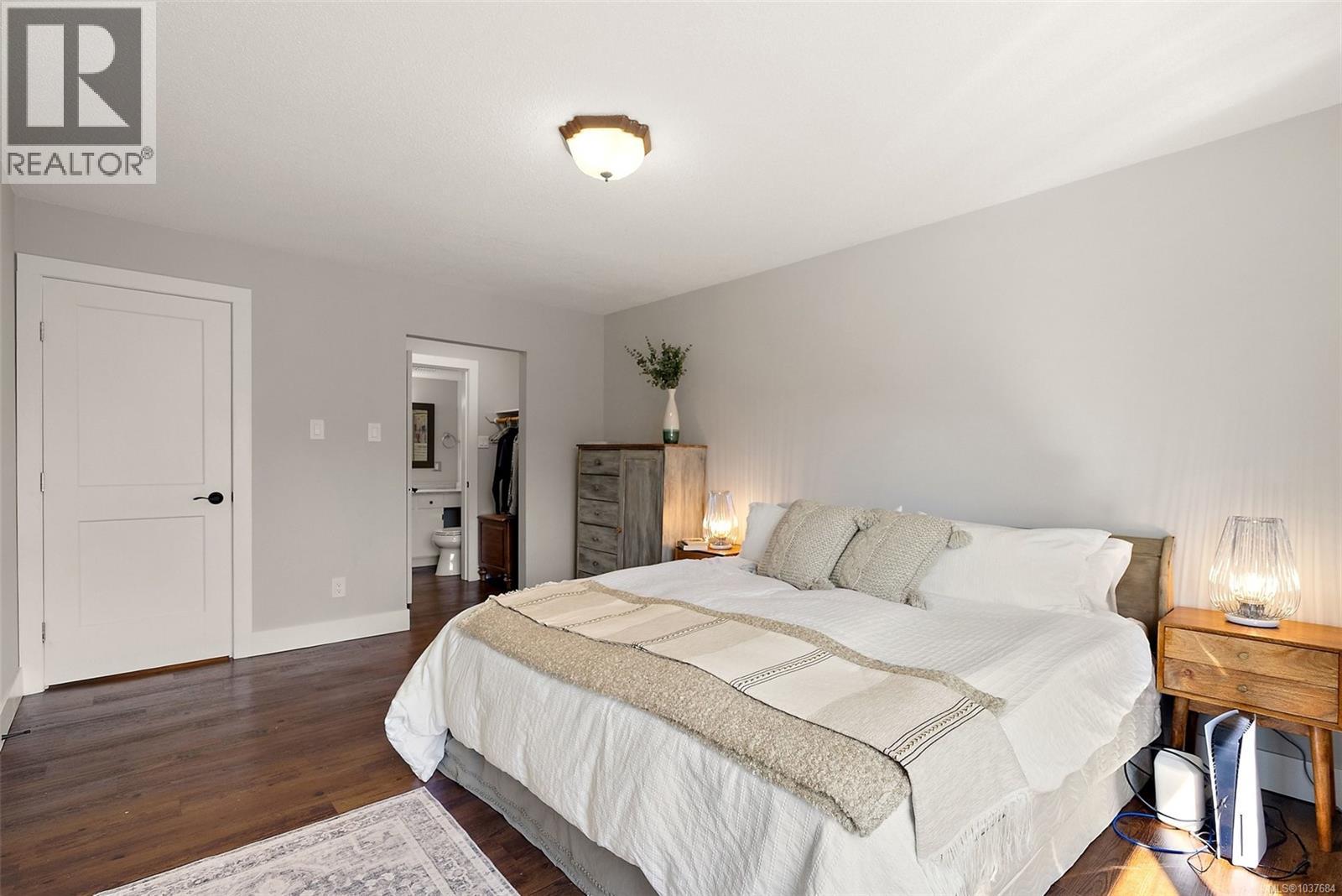 204 1024 Fairfield Rd, Victoria, British Columbia  V8V 3A5 - Photo 17 - 1037684