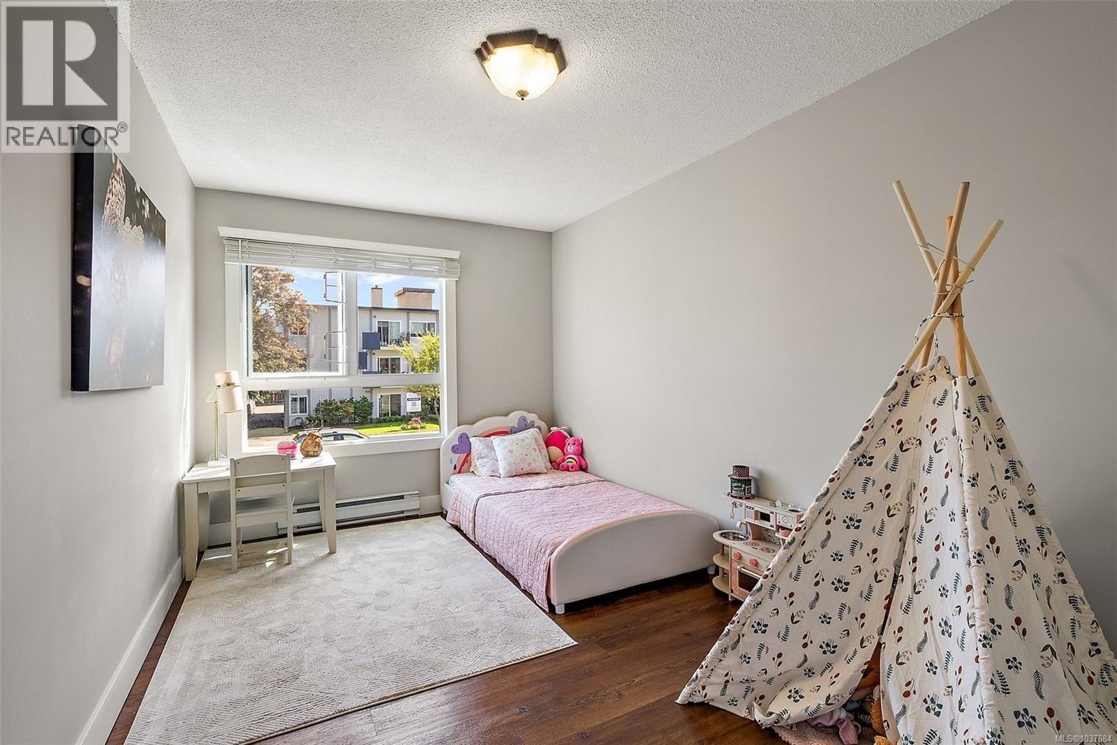 204 1024 Fairfield Rd, Victoria, British Columbia  V8V 3A5 - Photo 19 - 1037684