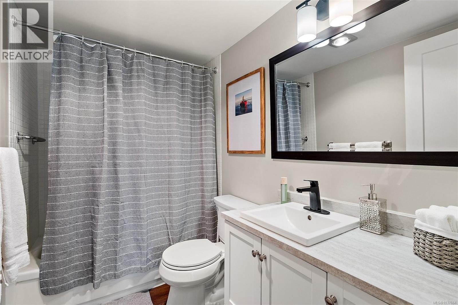 204 1024 Fairfield Rd, Victoria, British Columbia  V8V 3A5 - Photo 21 - 1037684