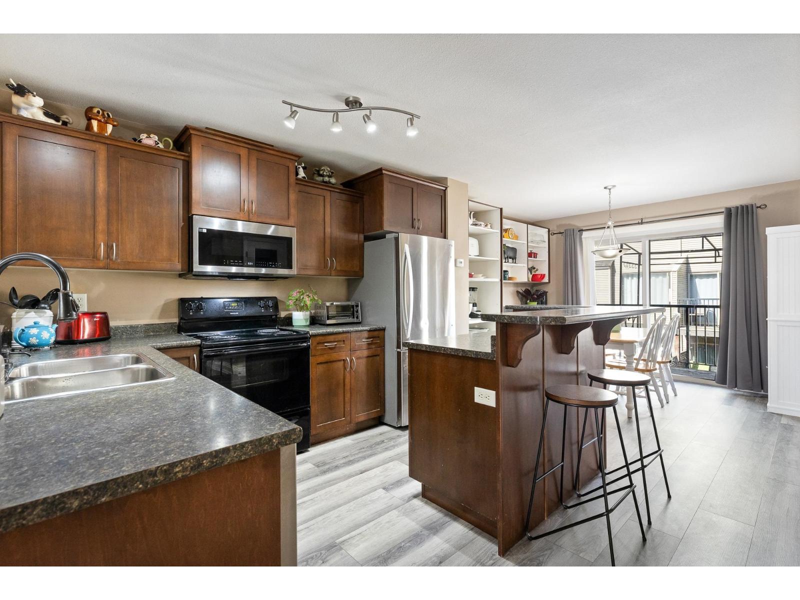 39 5556 Peach Road, Garrison Crossing, Chilliwack, British Columbia  V2R 5X4 - Photo 2 - R3127093
