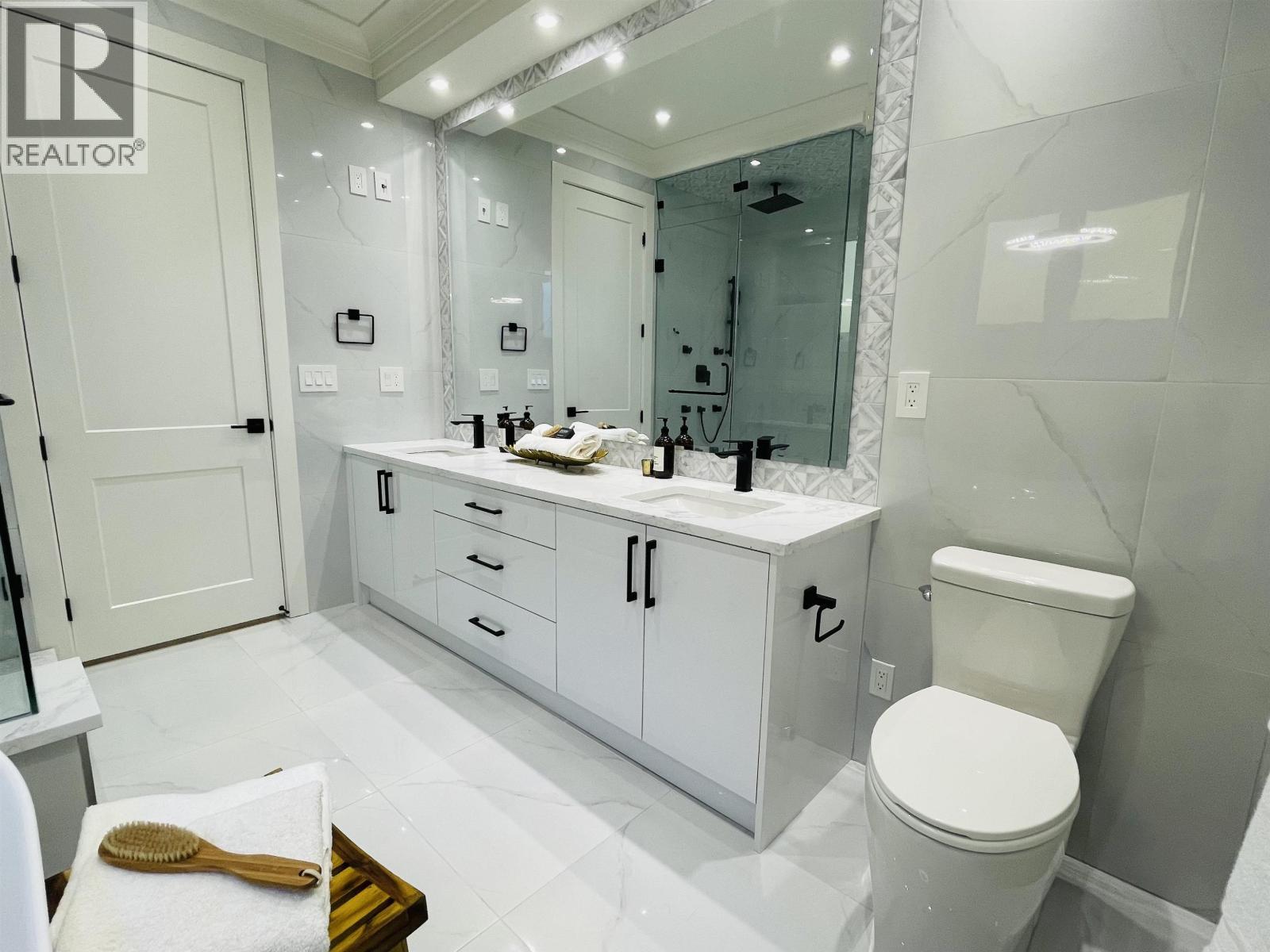 11231 King Road, Richmond, British Columbia  V7A 3B3 - Photo 27 - R3127027