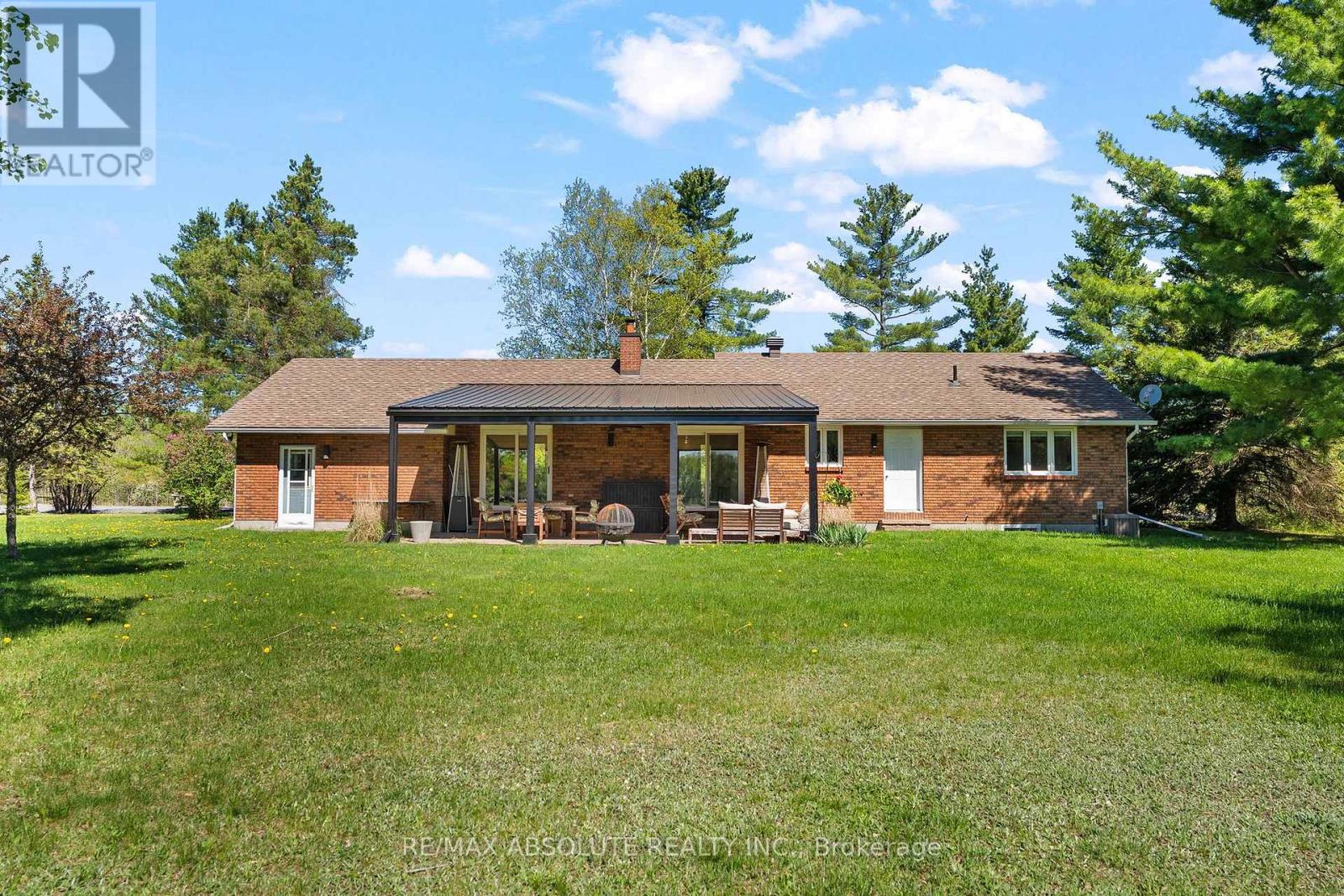 213 Calabogie Road, Mcnab/braeside, Ontario  K7S 3G8 - Photo 35 - X13165172