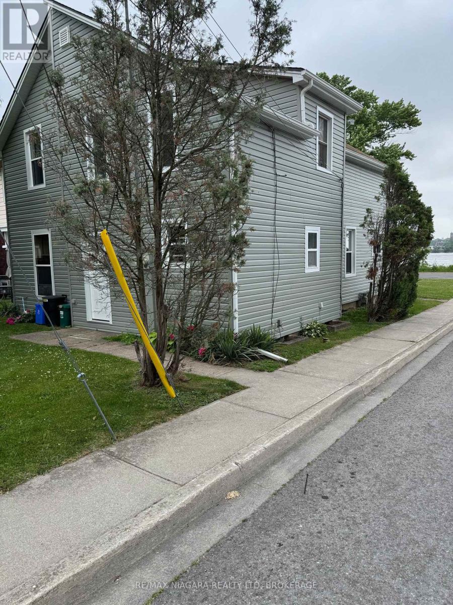 697 Niagara Boulevard, Fort Erie, Ontario  L2A 3J1 - Photo 3 - X13165206