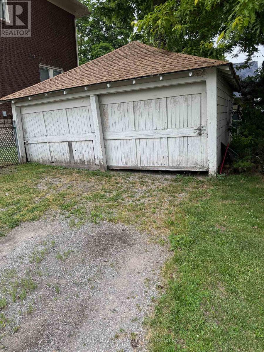 697 Niagara Boulevard, Fort Erie, Ontario  L2A 3J1 - Photo 4 - X13165206