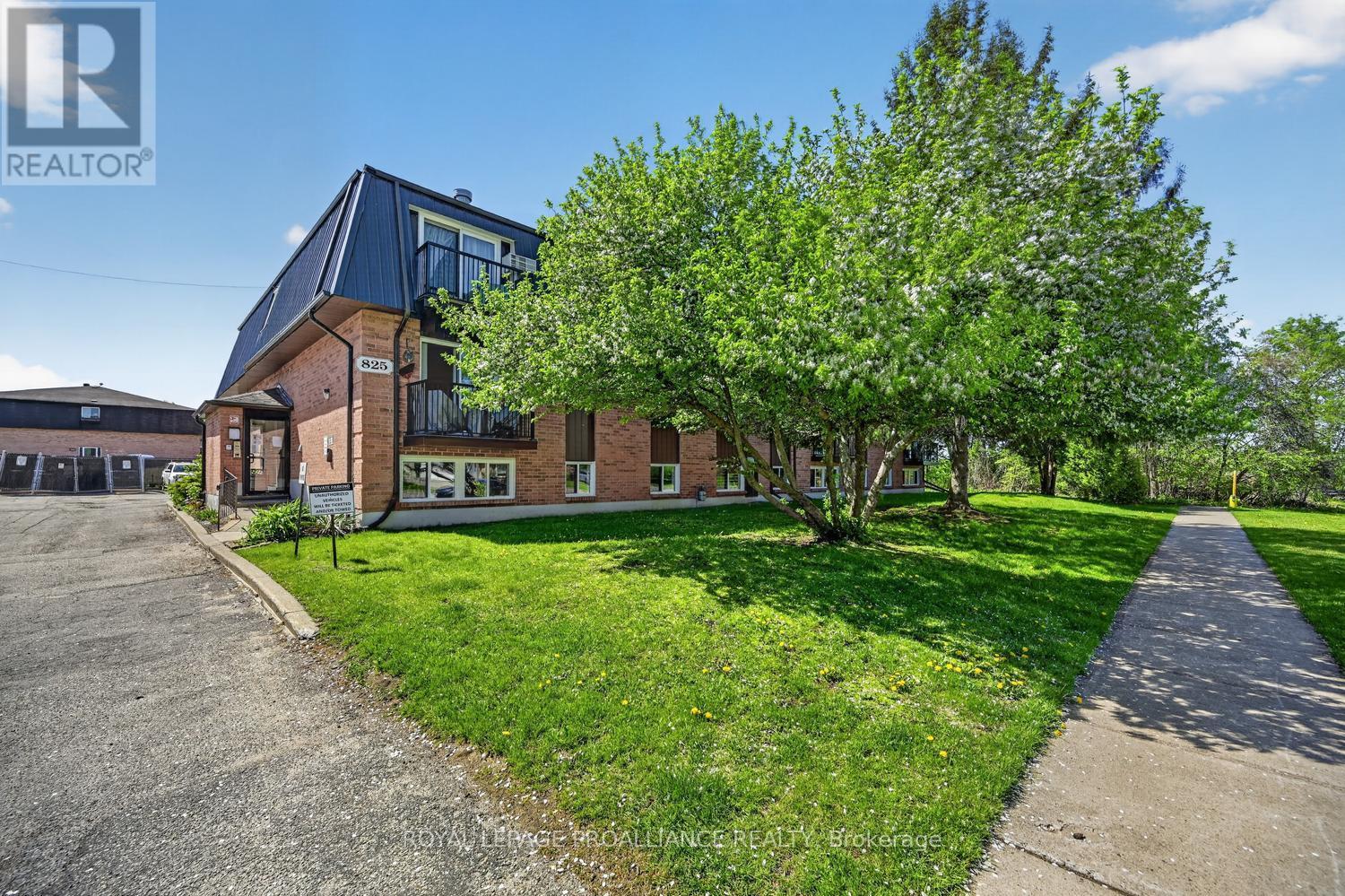 2 - 825 MACODRUM DRIVE, Brockville, Ontario