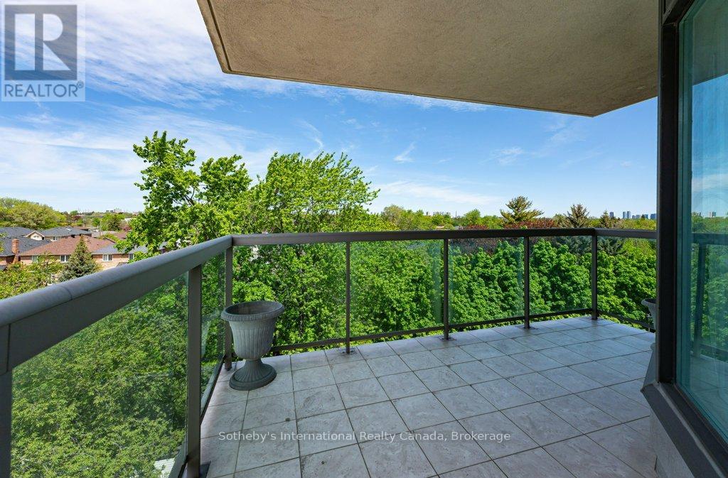 514 - 890 Sheppard Avenue W, Toronto (Bathurst Manor), Ontario  M3H 6B9 - Photo 18 - C13165212