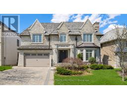 108 YORKMINSTER ROAD, Toronto, Ontario