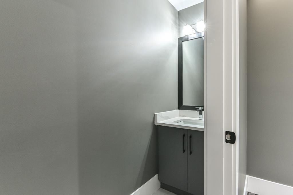 20133 27 Avenue, Langley, British Columbia  V2Z 0B6 - Photo 30 - R3127135