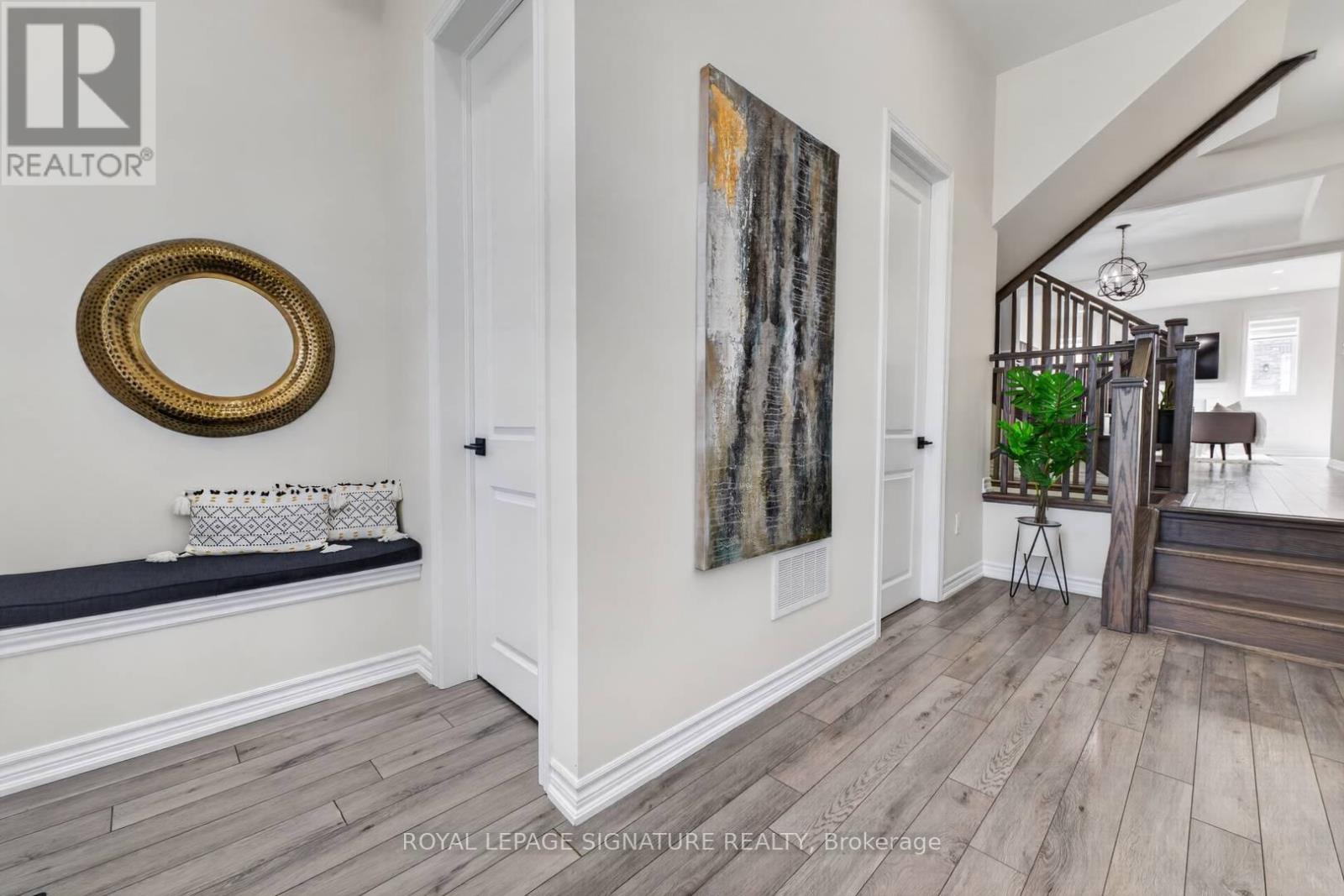 7 Sedgemoor Street, Whitby, Ontario  L1P 0M3 - Photo 4 - E13165166