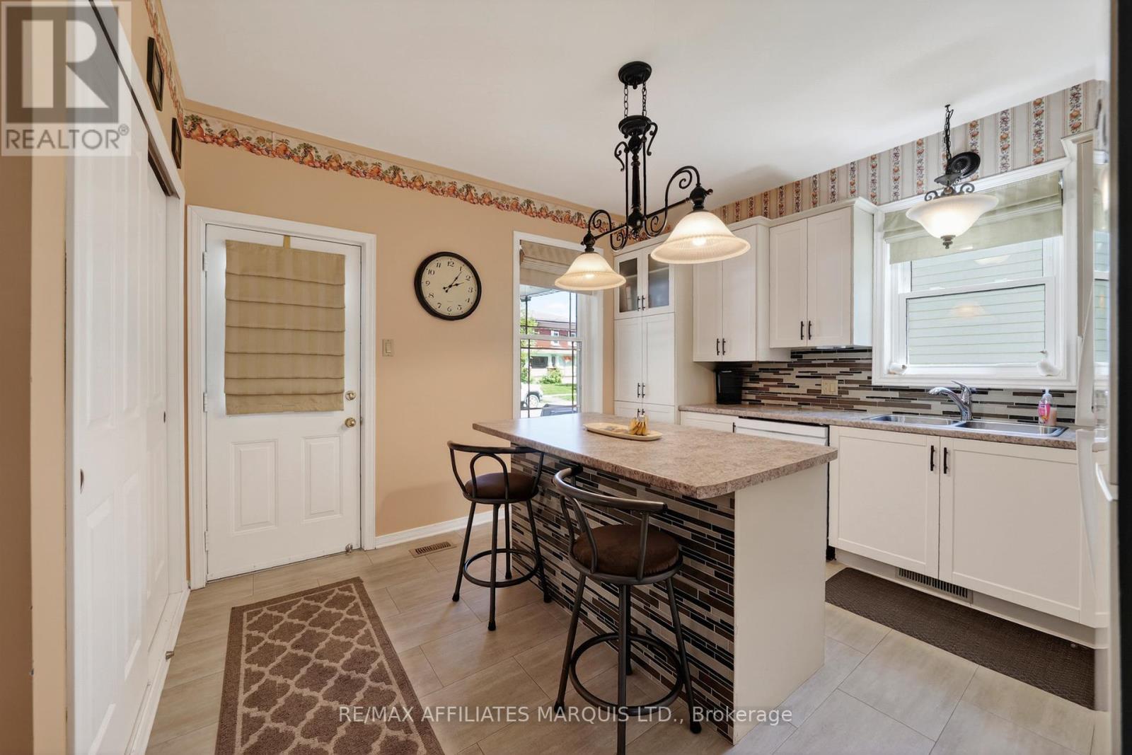 127 Lawrence Avenue, Cornwall, Ontario K6H 4H4 - Photo 7 - X13165196