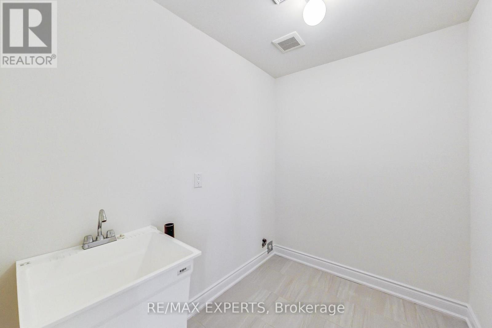11 Union Boulevard, Wasaga Beach, Ontario  L9Z 0M6 - Photo 35 - S13165232