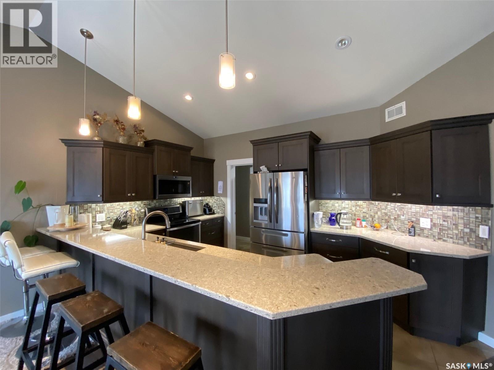 8 Partridge Court, Yorkton, Saskatchewan  S3N 3J8 - Photo 7 - SK036849
