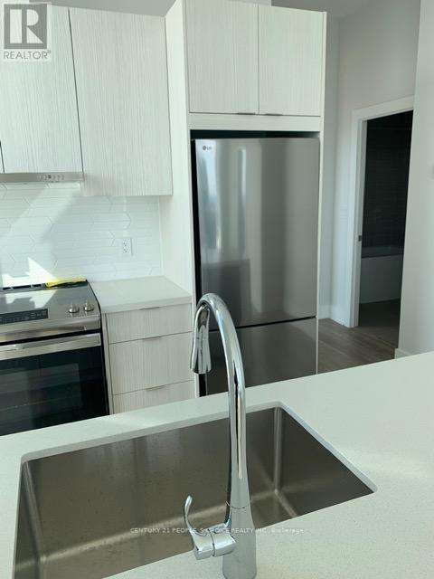 Ph 05 - 430 Square One Drive, Mississauga, Ontario  L5B 0R6 - Photo 14 - W13165216