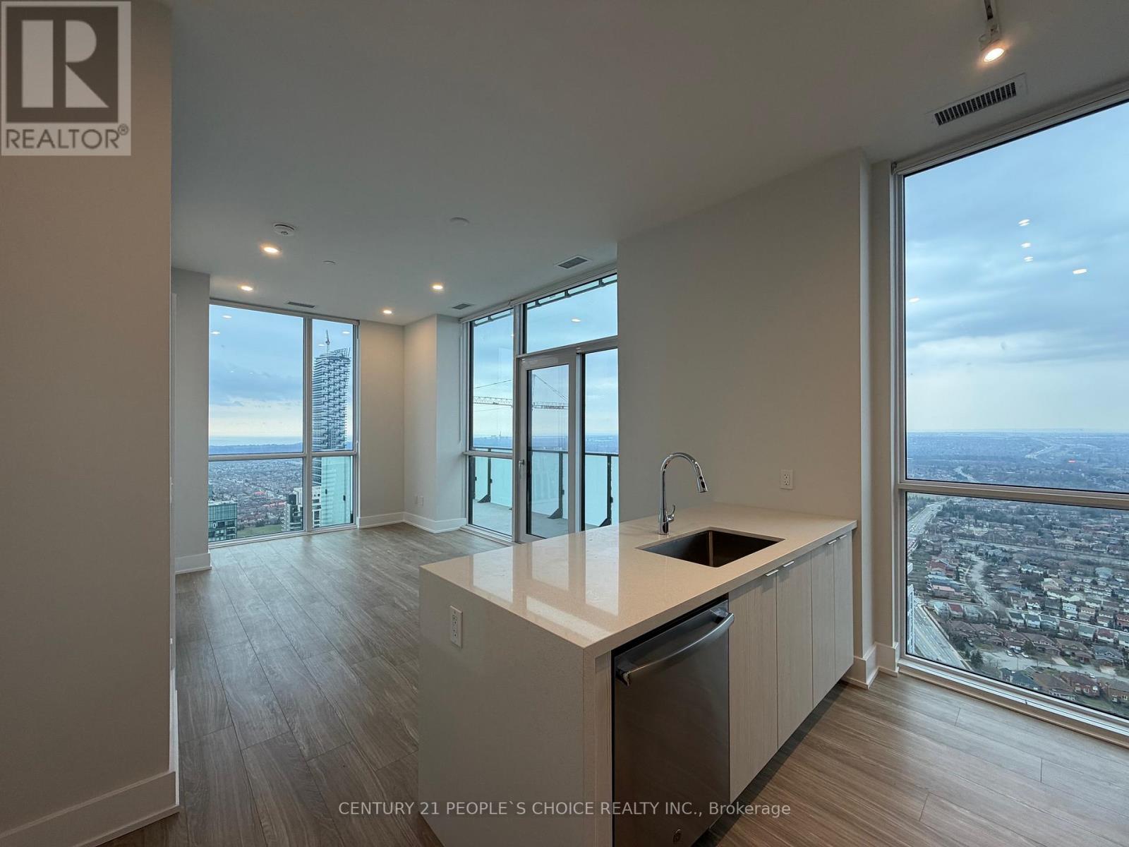 Ph 05 - 430 Square One Drive, Mississauga, Ontario  L5B 0R6 - Photo 6 - W13165216