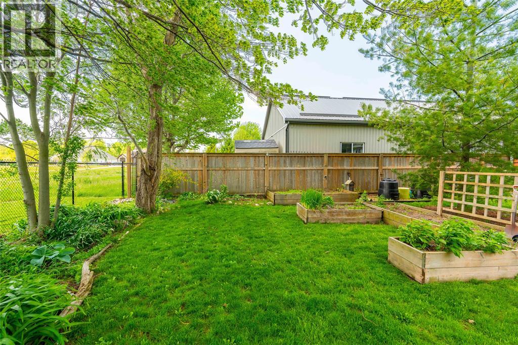 4083 Collingwood Street, Plympton-Wyoming, Ontario  N0N 1J6 - Photo 40 - 26011671