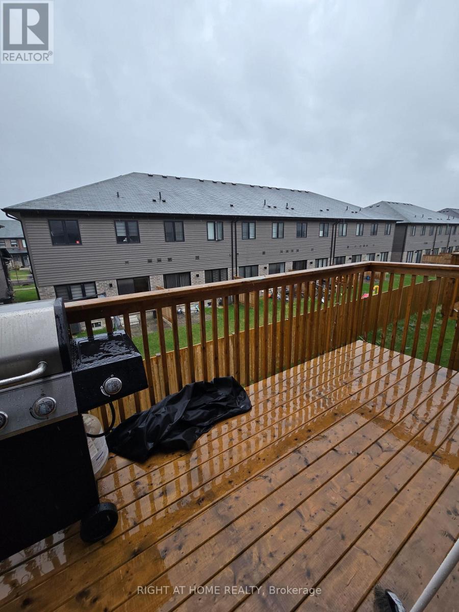 66 - 461 Blackburn Drive, Brantford, Ontario  N3T 0W9 - Photo 24 - X13165226