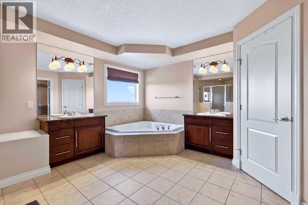 28 Heritage Lake Mews, Heritage Pointe, Alberta  T1S 4J7 - Photo 23 - A2307866