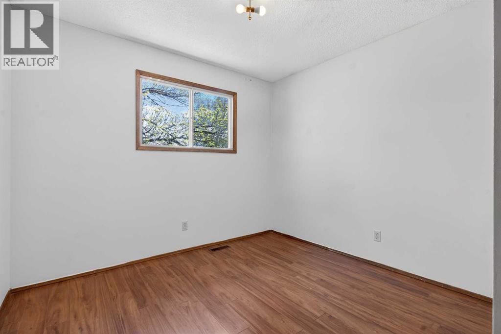 123 Rundleridge Way NE, Calgary, Alberta  T1Y 2J8 - Photo 23 - A2313998