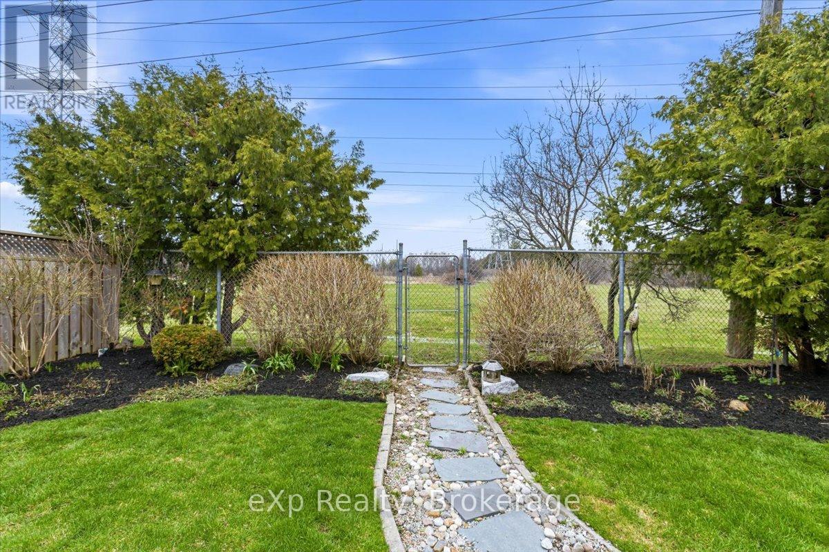 1067 Maury Crescent, Pickering (Liverpool), Ontario  L1X 1R4 - Photo 44 - E13165258