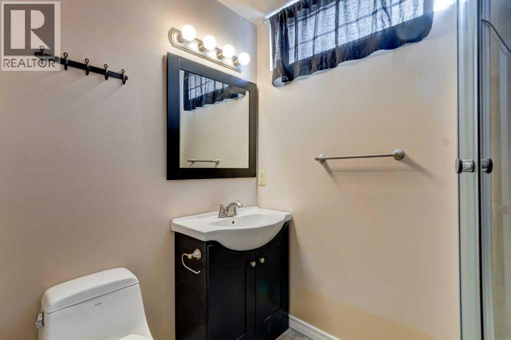 35 Penworth Place SE, Calgary, Alberta  T2A 4G4 - Photo 24 - A2288575