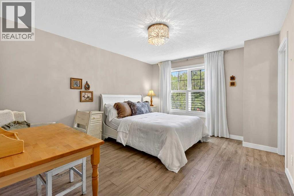 814 Cranbrook Walk SE, Calgary, Alberta  T3M 2V5 - Photo 23 - A2314005