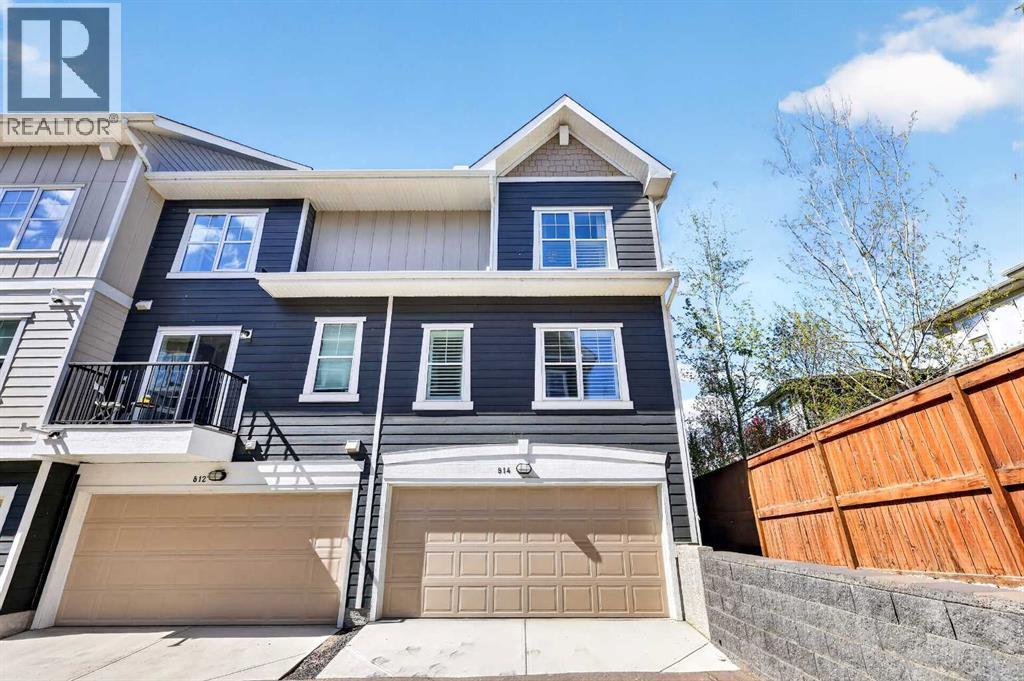 814 Cranbrook Walk SE, Calgary, Alberta  T3M 2V5 - Photo 3 - A2314005