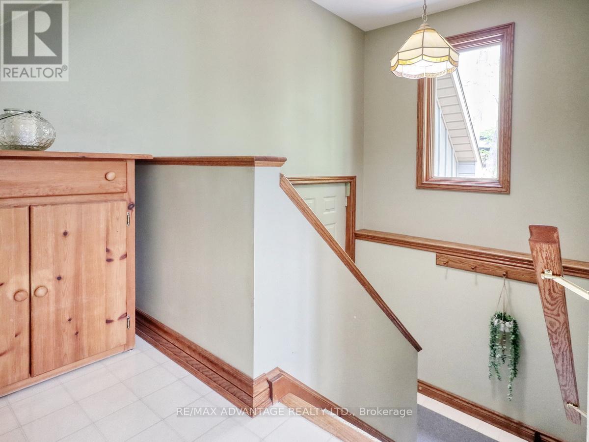 10404 Pinetree Drive, Lambton Shores, Ontario  N0M 1T0 - Photo 40 - X13165260