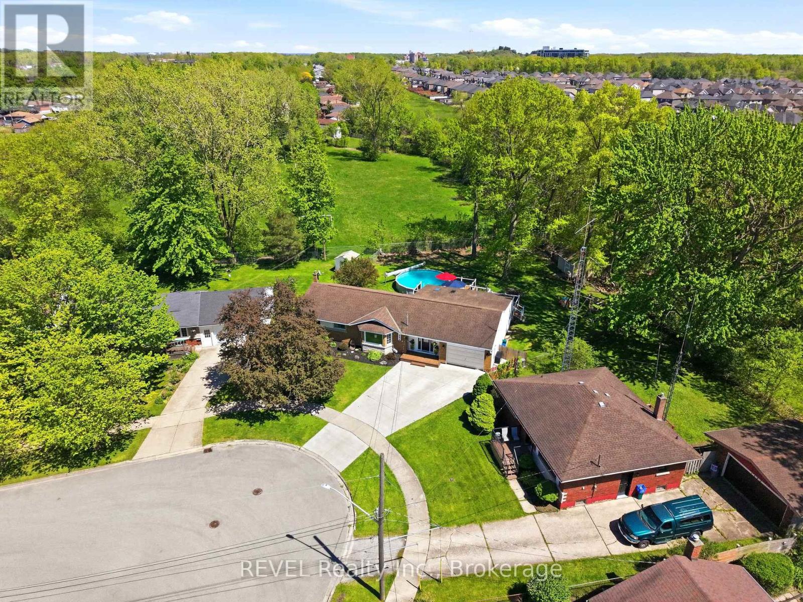 7484 Merritt Avenue, Niagara Falls, Ontario  L2G 5C5 - Photo 5 - X13165282