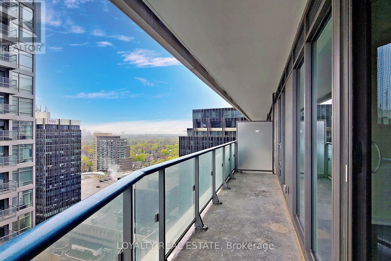 1705 - 2221 Yonge Street, Toronto, Ontario  M4S 2B4 - Photo 35 - C13165278