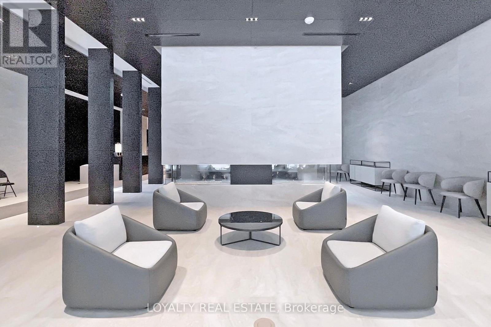 1705 - 2221 Yonge Street, Toronto, Ontario  M4S 2B4 - Photo 45 - C13165278